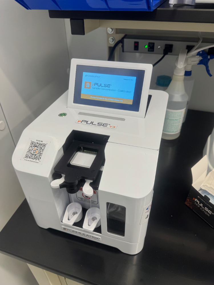 Image of Formulatrix uPulse Miniature TFF System
